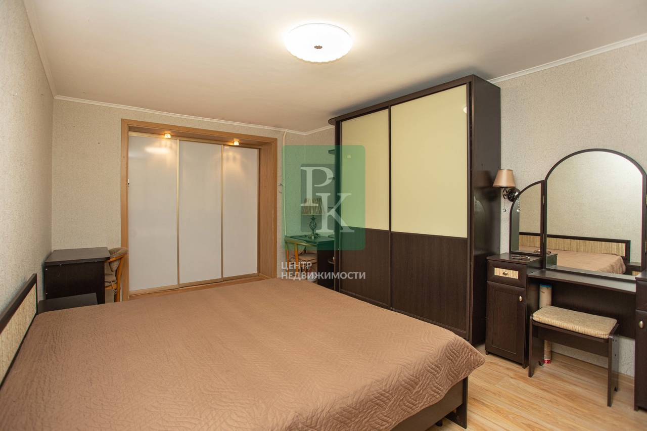 3-комн. квартира, 131 м²